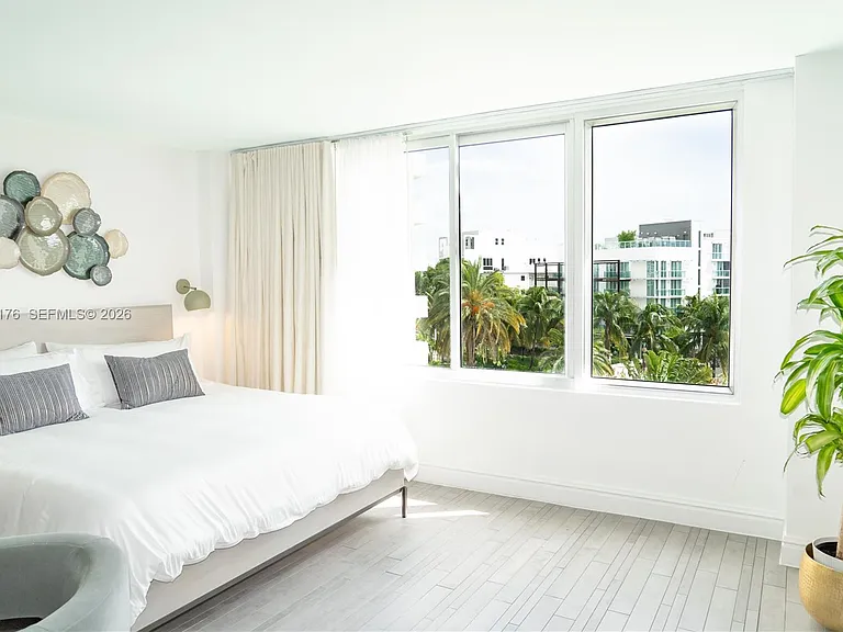 1100 West Ave #415 — Photo 7