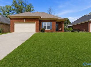 930 Tracey Ln, Decatur, AL 35601