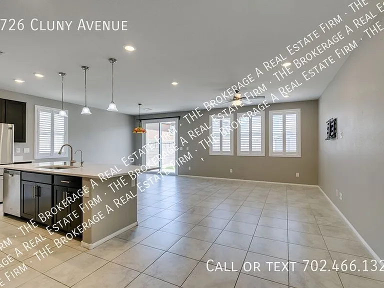 9726 Cluny Ave — Photo 5
