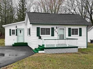841 W Belle Ave, Saint Charles, MI