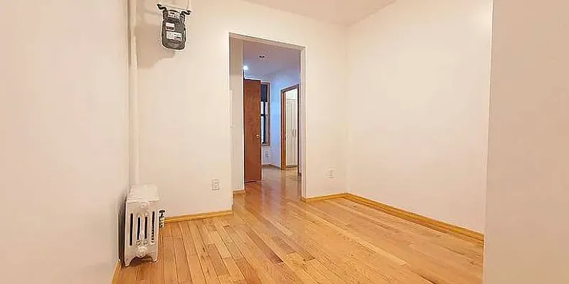 Rented by MPGL Realty Corp | media 10