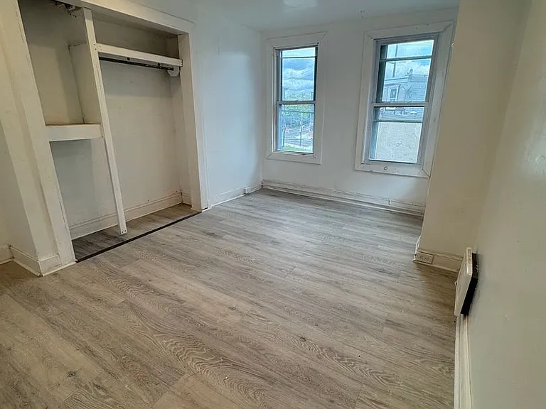 4133 Pennsgrove St — Photo 15
