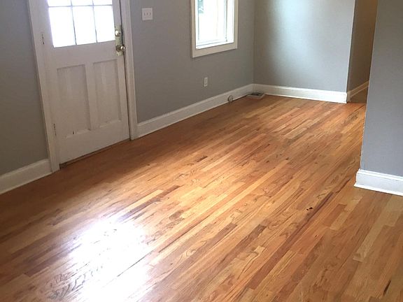Efficient layout; enter through the front landing, dining area on left 9off the kitchen), living room on right with direct access to the covered porch.