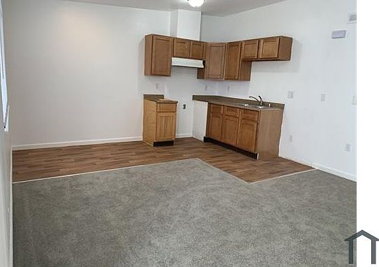 3rd image of 7900 Ney Ave APT 2