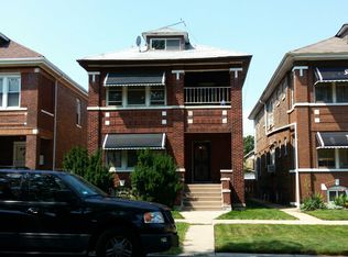 8718 S Muskegon Ave, Chicago, IL 60617