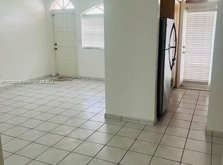 1575 West Ave APT 3, Miami Beach, FL 33139