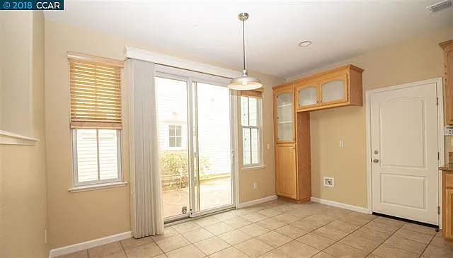1114 Avocet Dr — Photo 7