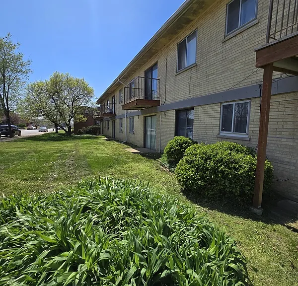 4304 Fairview Ave #B — Photo 17