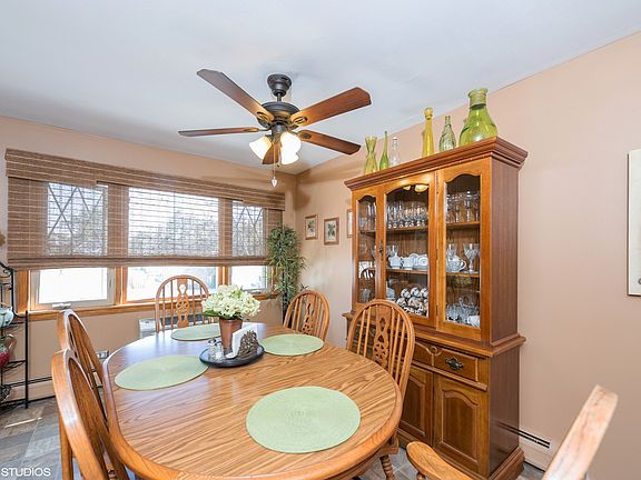 5th image of 4015 N Marmora Ave