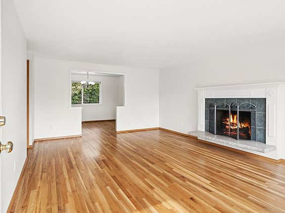 2nd image of 2210 167th Ave NE