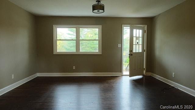 2nd image of 112 Brookwood Rd