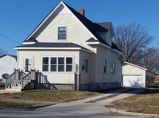321 N Wood St, Maroa, IL 61756