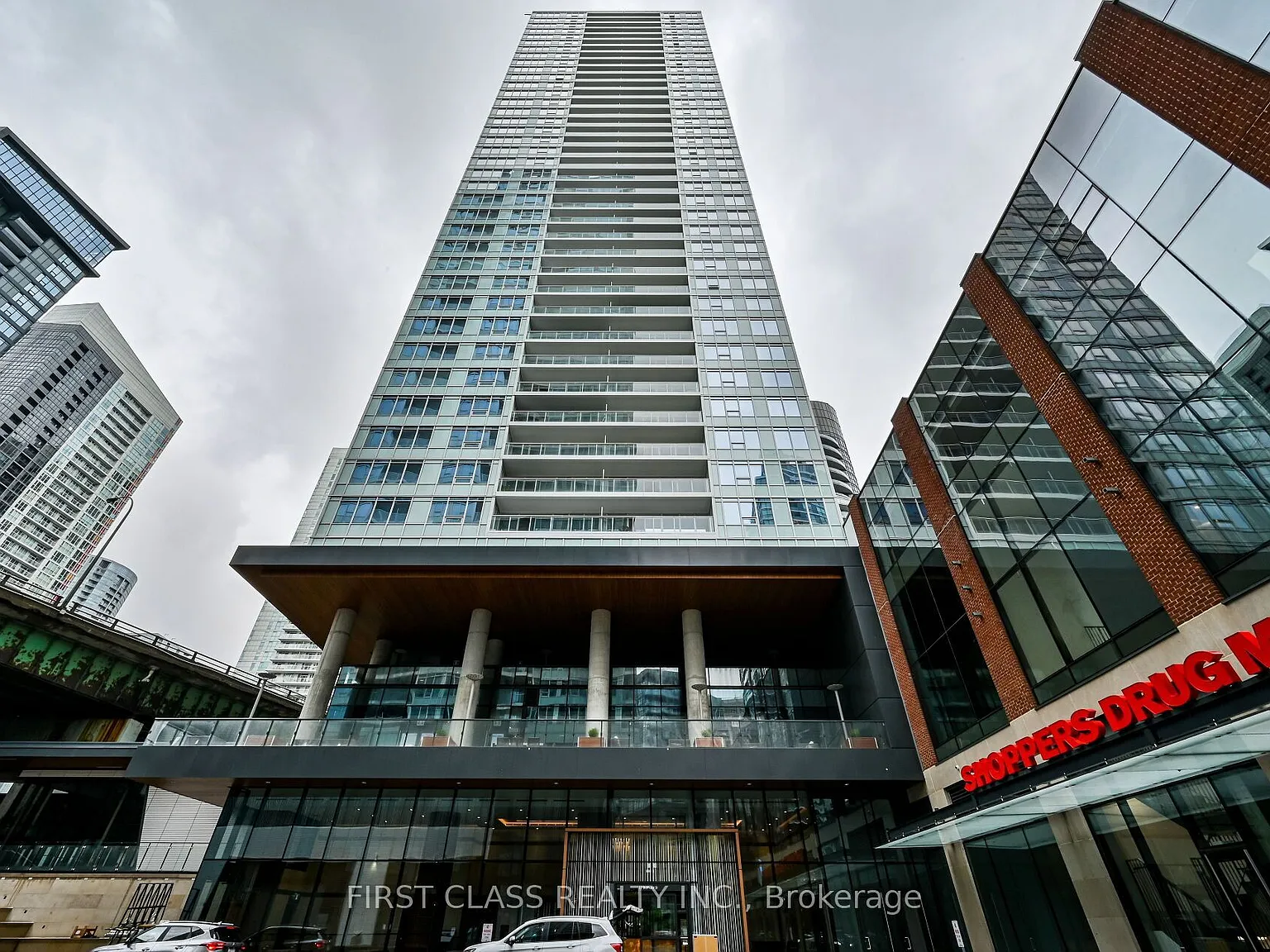 3 bed, $4,200 — Photo 3