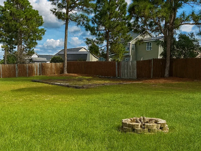 160 Kimbrough Dr — Photo 4