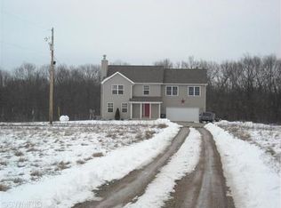 4160 W Hastings Lake Rd, Jonesville, MI 49250