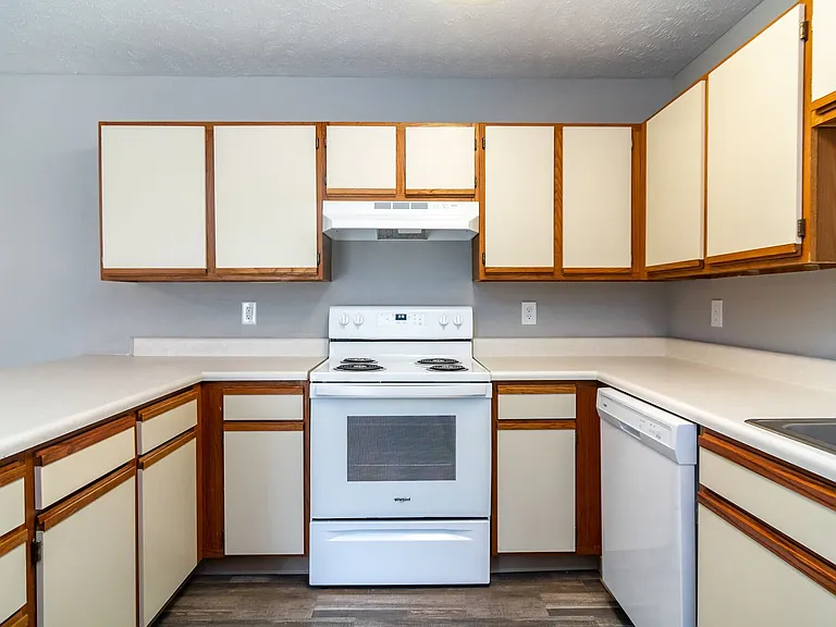 Normandy Hills Apartments LLC — Photo 25