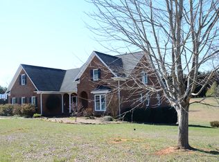 1702 Molly Cir, Birmingham, AL 35235