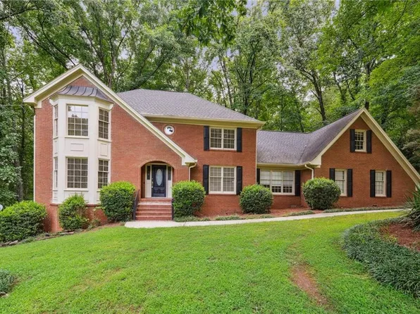 4210 Antelope Ln, Snellville, GA 30039