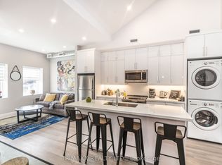 1220 King St W #A, Toronto, ON M6K 1G4
