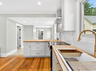 148 Center St, Ashburnham, MA 01430