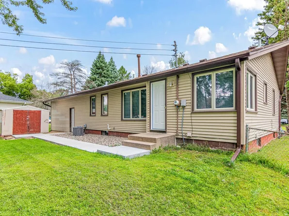 6225 Century Blvd, Brooklyn Park, MN 55429