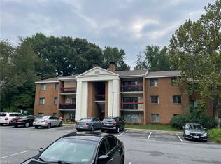 4003 Governors Sq APT 7, Williamsburg, VA 23188