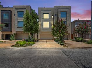 4320 Blossom St, Houston, TX 77007