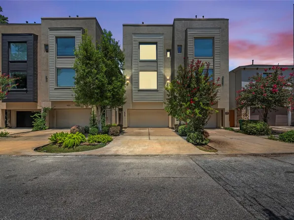 4320 Blossom St, Houston, TX 77007