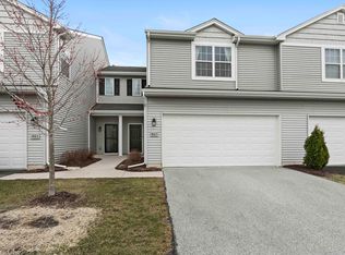 465 Briarwood Ln, Lowell, IN 46356