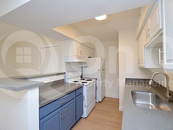 2nd image of 4308 N Longview Ave APT 211