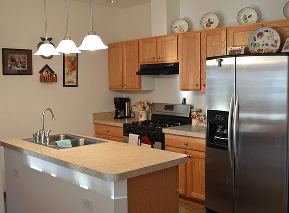 5th image of 3206 Whirlaway Ct