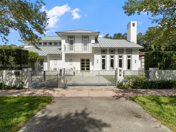 6900 Barquera St, Coral Gables, FL 33146