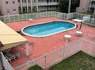 2800 NW 56th Ave APT B305, Lauderhill, FL 33313