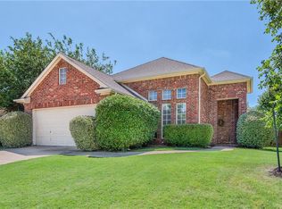 10002 Links Fairway Dr, Rowlett, TX 75089