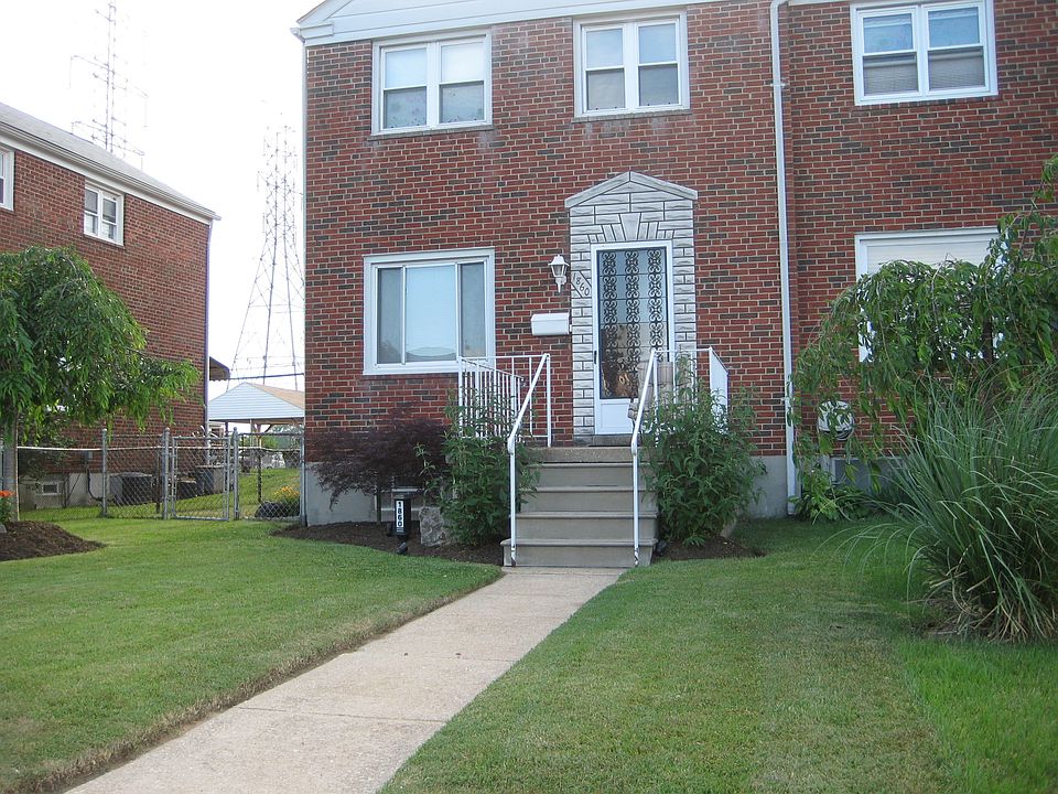 2nd image of 1860 Church Rd