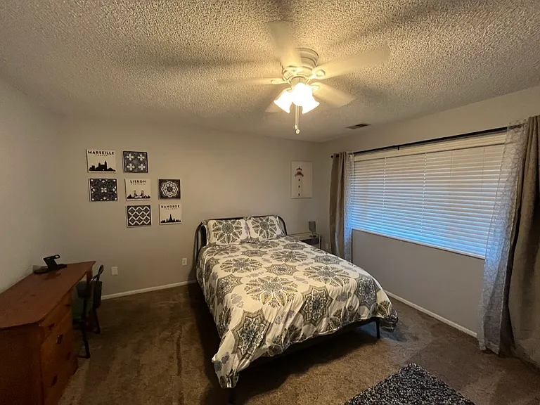 2276 S Oakland Way — Photo 5