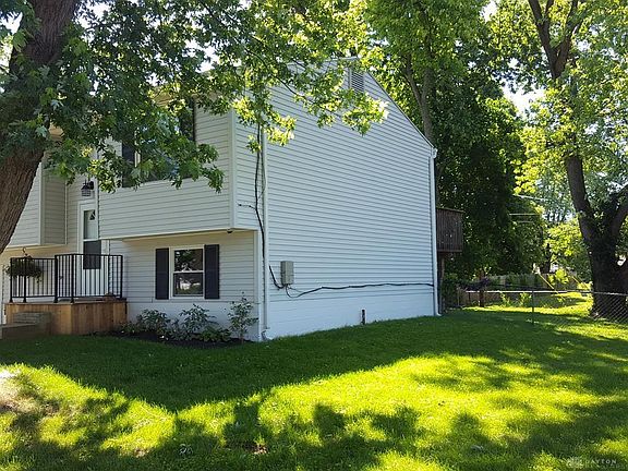 4th image of 127 Lightner Ln