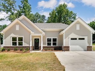 2925 Cindy Ln, Charlotte, NC 28269