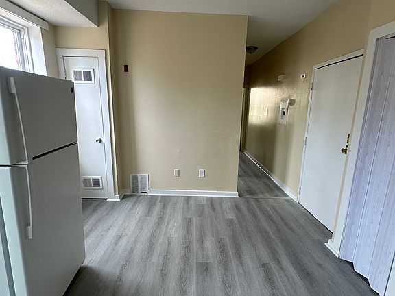 3rd image of 68 Sylvan Ave #E