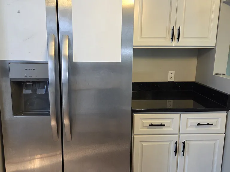 534 North Cir — Photo 11
