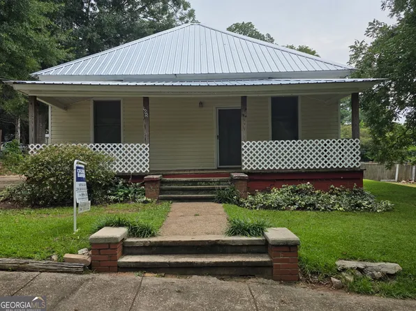 905 S Pkwy, Lagrange, GA 30240