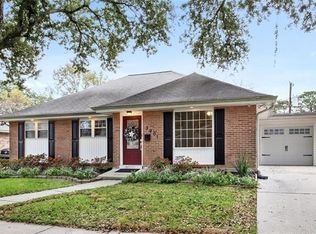 3901 Neyrey Dr, Metairie, LA 70002