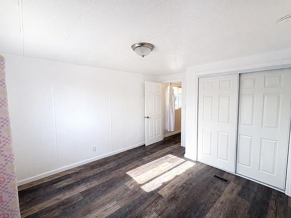 5th image of 900 Golden Wheel Park Dr #33