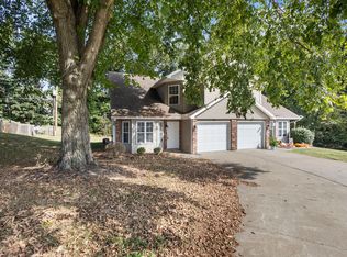 4913-4915 W. Millbrook Dr., Columbia, MO 65203