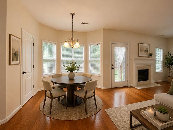 4th image of 2632 Sedgeview Ln