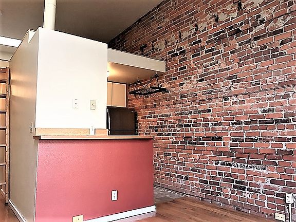 3rd image of 5443 Ballard Ave NW APT 204