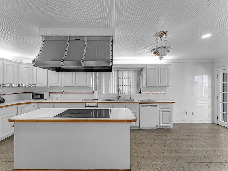 8390 SW 2nd St — Photo 57