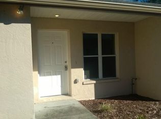 1133 E Rohe St, Tarpon Springs, FL 34689