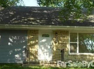 1049 Cummins Pkwy, Des Moines, IA 50311