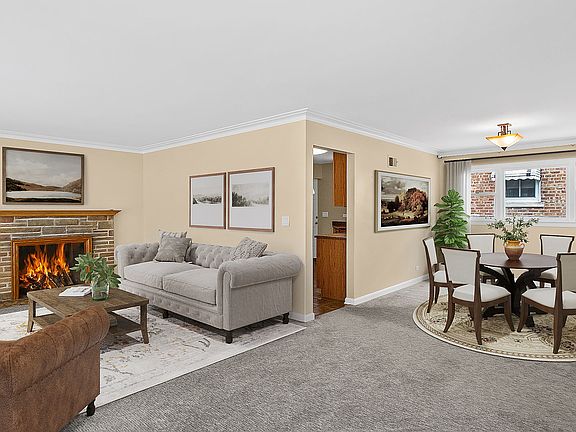 4th image of 6034 Grove Ct